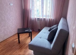 Продается 2-комнатная квартира, 42.9 м2, Новоуральск, улица Победы, 16