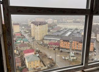 Продаю 2-ком. квартиру, 93 м2, Махачкала, улица Перова, 13Б