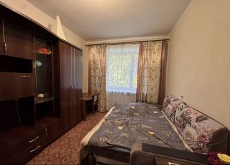 Сдаю в аренду 2-ком. квартиру, 55 м2, Ульяновская область, проспект Ленина, 4