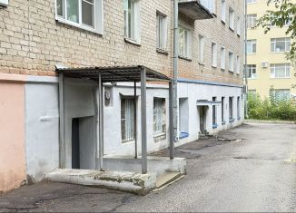 Продажа помещения свободного назначения, 118 м2, Киров, Красноармейская улица, 54