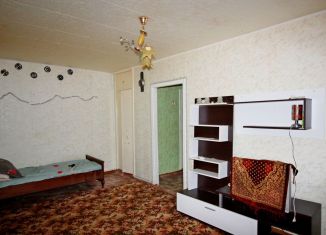 Продажа 2-комнатной квартиры, 43.6 м2, Димитровград, улица М. Тореза, 2Б