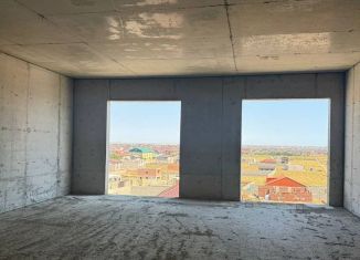 Двухкомнатная квартира на продажу, 72 м2, Махачкала, Майская улица, 28