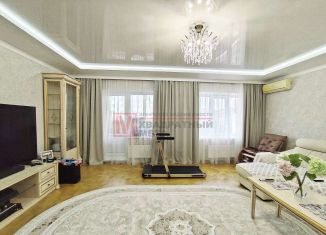 Продаю 3-ком. квартиру, 98 м2, Старый Оскол, микрорайон Степной, 5