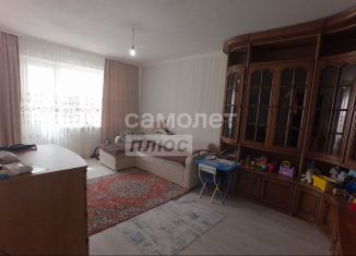 Продаю 2-ком. квартиру, 52.9 м2, Старый Оскол, микрорайон Жукова, 28