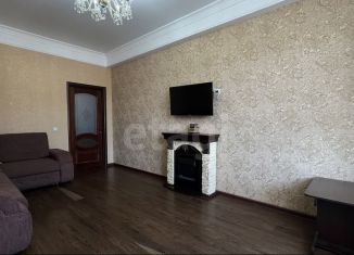 2-комнатная квартира на продажу, 83 м2, Махачкала, улица Гайдара Гаджиева, 14