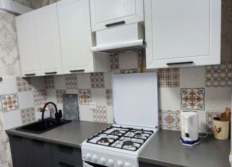 Сдаю в аренду двухкомнатную квартиру, 45 м2, Серпухов, улица Народного Ополчения, 37А