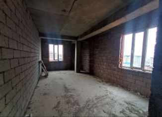 Продается двухкомнатная квартира, 72 м2, Махачкала, проспект Амет-хана Султана, 234