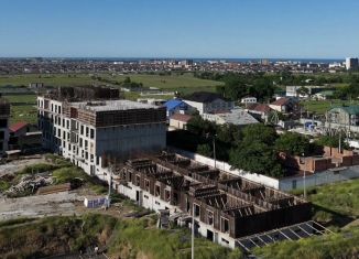 Продаю 2-ком. квартиру, 85.8 м2, Махачкала, Тепличная улица, 16А