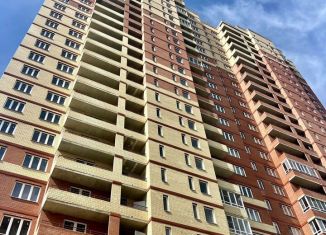 Продаю 2-ком. квартиру, 71.2 м2, Ярославль, Красноборская улица, 38к3