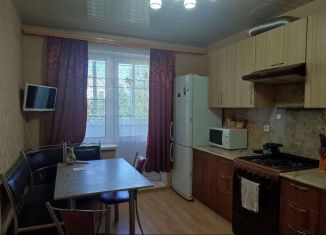 Продам 2-комнатную квартиру, 55 м2, Смоленск, Автозаводская улица, 50А