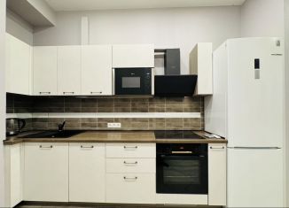 Сдам в аренду 1-комнатную квартиру, 35 м2, Москва, Шмитовский проезд, 39к1