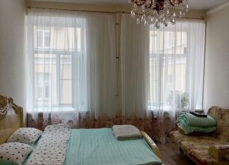 Сдается комната, 26 м2, Санкт-Петербург, набережная реки Мойки, Центральный район