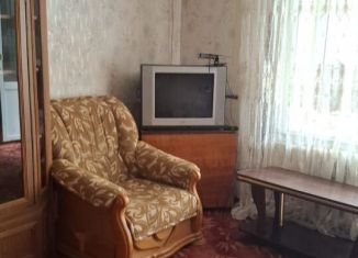 Сдается в аренду однокомнатная квартира, 40 м2, Армавир, Академическая улица, 3