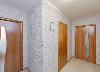 Двухкомнатная квартира на продажу, 48 м2, Тюмень, улица Прокопия Артамонова, 4