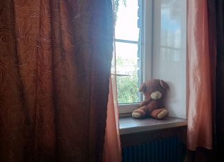 Сдаю в аренду комнату, 14 м2, Старый Оскол, микрорайон Приборостроитель, 53