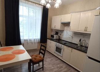 Сдам 2-ком. квартиру, 55 м2, Санкт-Петербург, Задворная улица, 2