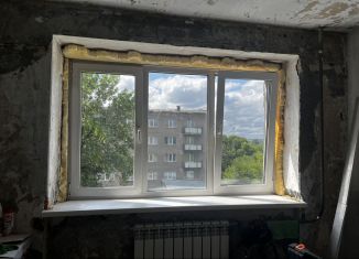 Продаю квартиру студию, 19 м2, Новокузнецк, улица 13-й Микрорайон, 6
