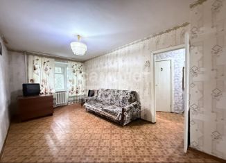 Продаю 2-ком. квартиру, 44 м2, Набережные Челны, улица Железнодорожников, 69