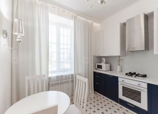 Продам двухкомнатную квартиру, 46.6 м2, Казань, улица Габдуллы Тукая, 102