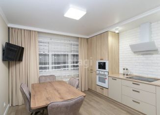 Продается 1-комнатная квартира, 40 м2, Тюмень, улица Константина Посьета, 7