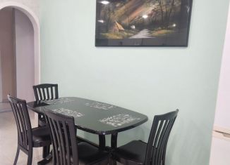 Аренда 2-комнатной квартиры, 68 м2, Новосибирск, улица Балакирева, 1, метро Заельцовская