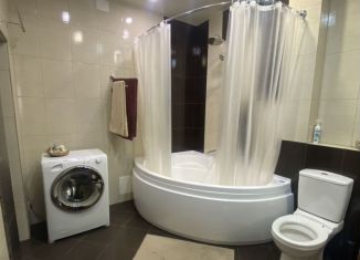 Продается 3-комнатная квартира, 85 м2, Новоуральск, Первомайская улица, 82