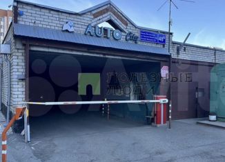 Продам гараж, 20 м2, Татарстан, улица Хусаина Мавлютова, 48Б