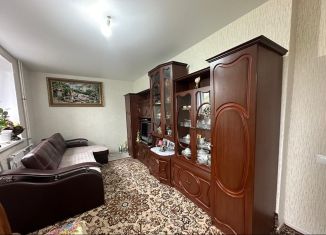 Продаю 2-ком. квартиру, 48 м2, Балашов, улица Титова, 11/1