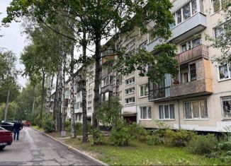 Продается комната, 12 м2, Санкт-Петербург, улица Демьяна Бедного, 30к2, муниципальный округ Северный