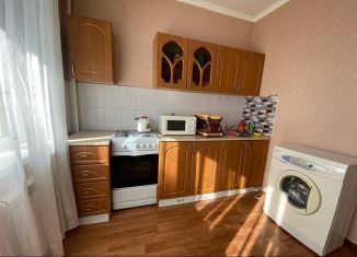 Сдаю однокомнатную квартиру, 38 м2, Саратов, улица Лесная Республика, 11Б