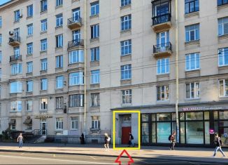 Сдам помещение свободного назначения, 4 м2, Санкт-Петербург, улица Типанова, 8