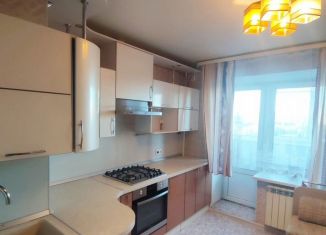 Сдам 2-ком. квартиру, 63.5 м2, Мурино, улица Шоссе в Лаврики, 34к1