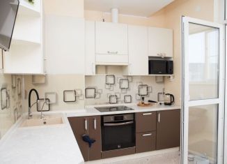 Сдаю 2-ком. квартиру, 65 м2, Краснодарский край, Петрозаводская улица, 26А/1