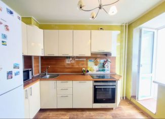 Продам однокомнатную квартиру, 37.6 м2, Тюмень, улица Прокопия Артамонова, 6к1