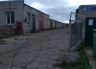 Продаю гараж, 30 м2, Татарстан, улица 40 лет Победы, 66