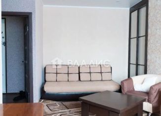 Продам 1-ком. квартиру, 32 м2, Пенза, улица Докучаева, 14