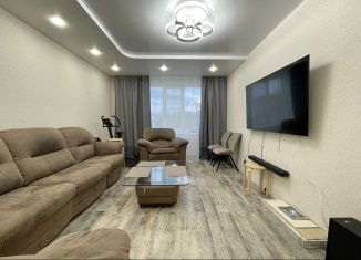 Продажа 3-ком. квартиры, 98 м2, Кстово, бульвар Нефтепереработчиков, 19