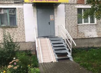 Продаю помещение свободного назначения, 12 м2, Чувашия, Канашская улица, 6