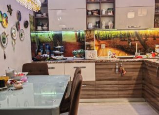 3-комнатная квартира на продажу, 97.3 м2, Сыктывкар, улица Морозова, 104