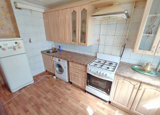 Продается однокомнатная квартира, 34.7 м2, Киров, улица Конституции, 14