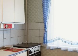 Двухкомнатная квартира на продажу, 49.2 м2, Киров, Московская улица