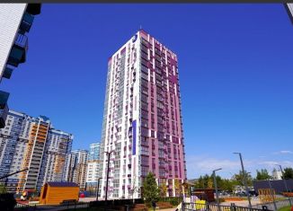 Продается двухкомнатная квартира, 59.8 м2, Брянск, улица Комарова, 47