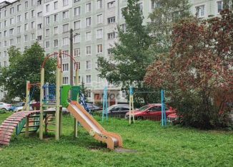 Продается 1-комнатная квартира, 33 м2, Ярославль, Светлая улица, 3
