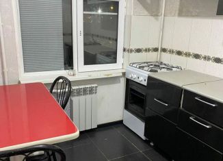 Сдача в аренду двухкомнатной квартиры, 46 м2, Грозный, улица Иоанисиани, 22