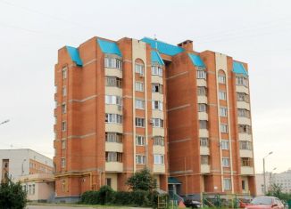 Продам 3-ком. квартиру, 92 м2, Чебоксары, улица Лебедева, 68