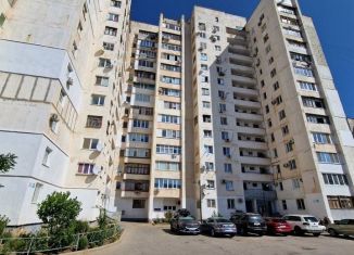 Продаю двухкомнатную квартиру, 49.4 м2, Крым, проспект Победы, 47