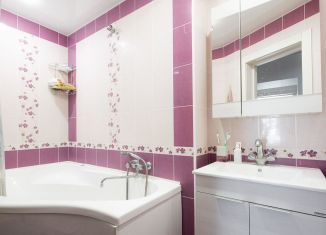 Продаю трехкомнатную квартиру, 92.4 м2, Томск, Иркутский тракт, 204Г