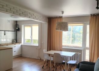 Сдача в аренду 1-комнатной квартиры, 48 м2, Карелия, Октябрьский проспект, 8А