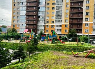 Продается 2-комнатная квартира, 60.3 м2, Татарстан, улица Профессора Камая, 10к2