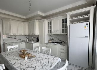 Продам двухкомнатную квартиру, 83 м2, Грозный, улица Сайханова, 133к17, Байсангуровский район